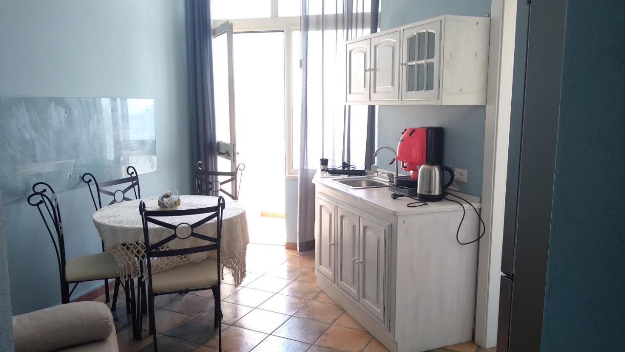 Nereidi Bed & Breakfast Santa Flavia Luaran gambar